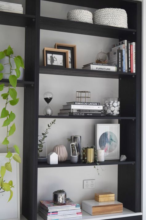 Dark Bookshelf Styling, Styling A Bookshelf, Lounge Styling, Style A Shelf, Office Bookshelf, Shelf Decor Living Room, Styling Shelves, Bookcase Styling, Bookcase Decor