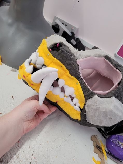 Fursuit Mouth Tutorial, Fursuit Teeth Pattern, Fursuit Hair Tutorial, Fursuit Mouth, Fursuit Drawing Base, Snake Fursuit, Fursuit Head Pattern, Fursuit Teeth, Fursuit Styles