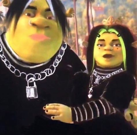 #shrek #fiona #emo #cringy #weird #cursed #cursedimage #cursedimages #dreamworks #cartoon #cartoonaesthetic Shrek Memes, Oppa Gangnam Style, Funny Profile, Mia 3, Memes Anime, Funny Profile Pictures, Funny Reaction Pictures, Meme Faces, Shrek