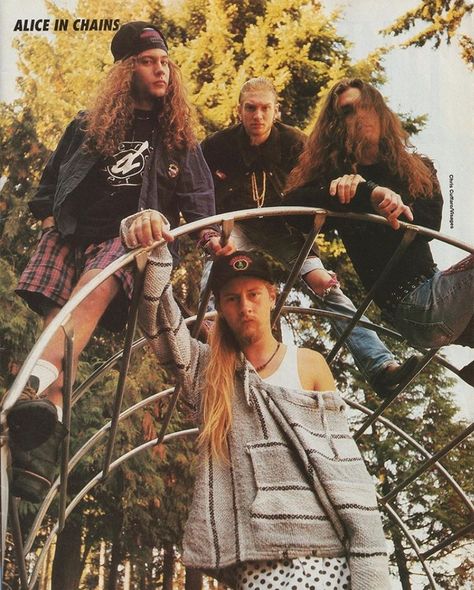 Stone Photoshoot, Mike Inez, Mike Starr, Rolling Stone Magazine, Mad Season, Temple Of The Dog, Jerry Cantrell, Layne Staley, Grunge Band