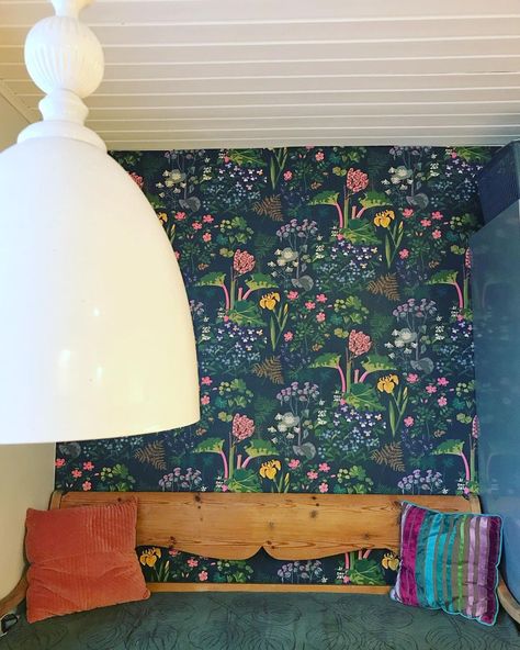 Borasterpeter Wallpaper, Nook Wallpaper, Morris Fruit Wallpaper, William Morris Bird And Pomegranate Wallpaper, Mushroom Floral Wallpaper, Dark Floral Wallpaper, Boråstapeter Indigo Garden, Dining Area Design, Bed Nook