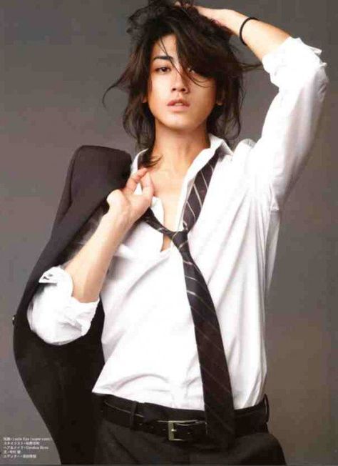 Jin Akanishi Asian Men Hairstyle, Model Pose, Body Reference Poses, Human Poses Reference, Foto Poses, Poses References, Human Poses, Japanese Men, Male Poses