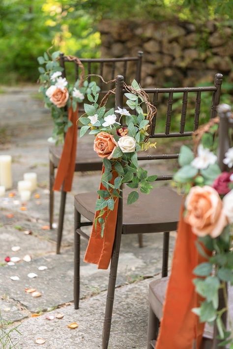 Wedding Aisle Floral, Terracotta Wedding Decor, Pew Decorations, Burnt Orange Weddings, Terracotta Wedding, Wedding Chair Decorations, Wedding Aisle Decorations, Vintage Wedding Decorations, Orange Wedding