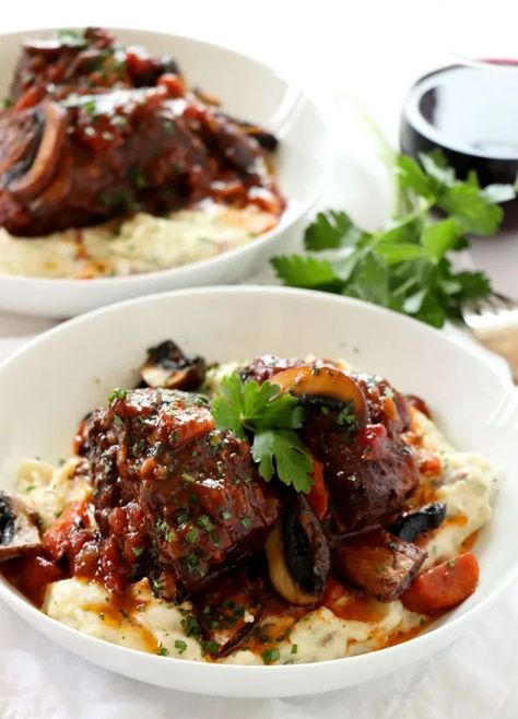 Red Wine Braised Short Ribs | Dash of Savory | Cook with Passion Bison Short Ribs, Oxtail Recipes, Braised Short Ribs, Beef Ribs, Creamy Mashed Potatoes, Short Ribs, Savoury Dishes, Beef Recipes, Broccoli