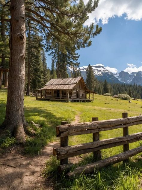 Woodland Cottage, Cabin Aesthetic, Log Cabin Rustic, Farm Plans, Shed To Tiny House, House Shed, Woods Photography, Fantasy Homes, Landscape Photography Nature