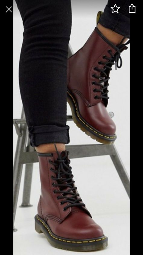 Maroon Combat Boots Outfit, Red Doc Martens Outfit, Maroon Combat Boots, Doc Outfits, Maroon Doc Martens, Dr Martens Boots Women, Red Combat Boots, Dm Boots, Maroon Boots