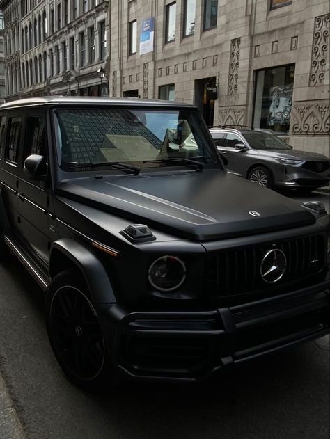 Mercedes Core, G Class Mercedes, Instagram Divider, Mercedes Girl, Class Mates, Girl G, G Class, Pretty Cars, G Wagon