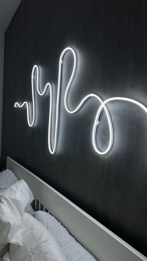 Flexible Led Light, Deco Studio, Makeover Bedroom, Neon Room, Small Room Decor, Neon Sign Bedroom, Led Stripes, Cute Bedroom Decor, Rope Light