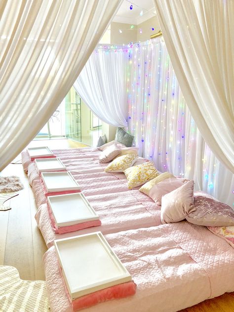 Luxury Indoor Glamping — STAGE MY EVENT Indoor Glamping, Indoor Tent For Kids, Slumber Party Decorations, Girls Sleepover Party, Sleepover Room, Glamping Birthday Party, Birthday Sleepover Ideas, Sleepover Tents, Glamping Birthday