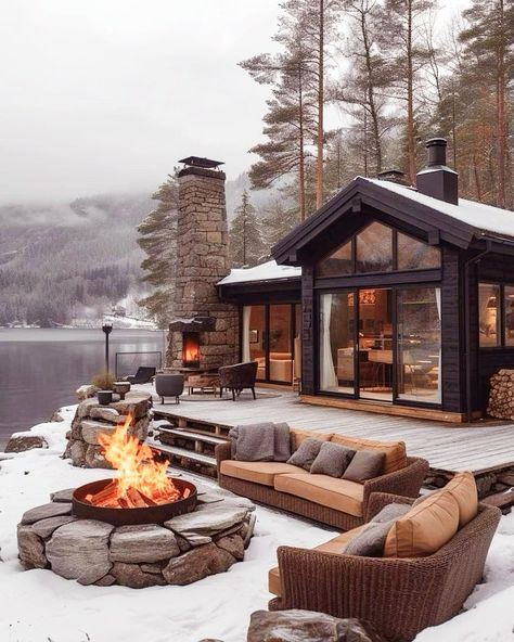 Winter Chalet, Ski House, Winter Cabin, A Cabin, Modern Cabin, Cabin Life, Mountain House, House Goals, Cabin Homes