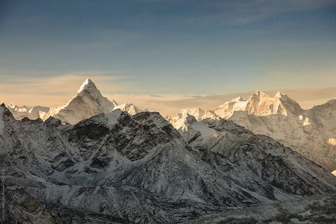 Himalayas Mountain Range, Ama Dablam, Nice Scenery, Himalayas Nepal, Himalayas Mountain, Nepal Travel, Mountain Wallpaper, Scenic View, Mountain Climbing