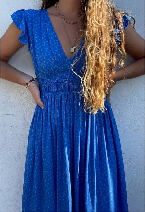 Flowy Summer Dresses, Blue Summer Dresses, Church Outfits, House Dress, Blue Midi Dress, Vibrant Blue, Fit Check, Mykonos, Fancy Dresses