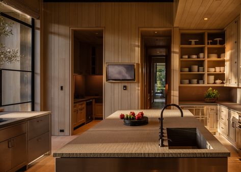 Modern Prairie Kitchen, Exterior Wood Trim, Darwin Martin House, Classical Villa, Ipe Wood Deck, Scott Mitchell, Holmby Hills, Walled Courtyard, Prairie House