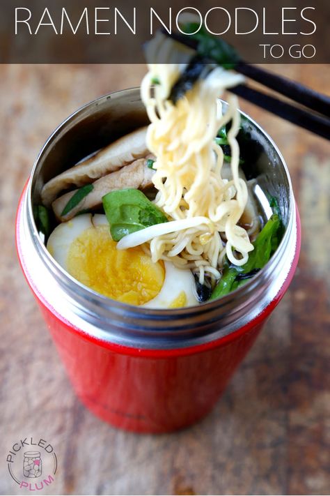 Make your own Ramen cup noodles and take it work! Get this easy and yummy Ramen Noodles To Go Recipe from Pickled Plum - Over 350 printable recipes! Ramen Noodles For School Lunch, Ramen For School Lunch, Ramen On The Go, Make Your Own Ramen, Ramen Cup Noodles, Lunchbox Fillers, Ramen Cup, Thermos Lunch, Thermal Cooker