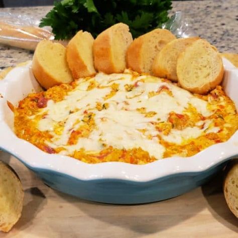 Hot Muffaletta Dip Recipe - Acadiana's Thrifty Mom Muffelata Dip, Muffaletta Dip, Savoury Finger Food, Bagel Chips, Olive Salad, Hot Dip, Main Course Recipes, Cajun Recipes, Party Foods