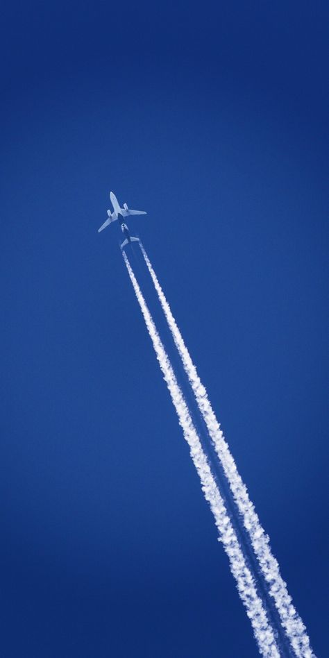 Ipad Wallpaper Airplane, Blue Indian Aesthetic, Aeroplane Video, Aviation Background, Airplane Landscape, Flight Seat, Plane Wallpaper, Jet Fighter Pilot, Airplane Wallpaper