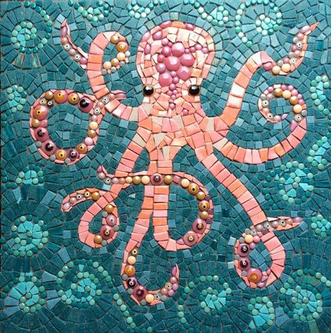 Maddie Janes Octopus Mosaic Art, Ocean Mosaic Art, Octopus Mosaic Pattern, Mosaic Sea Life, Octopus Mosaic, Emilia Perez, Ocean Mosaic, Mermaid Mosaic, Animal Mosaic