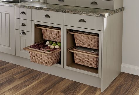 Create traditional and stylish storage in your kitchen with our wicker basket drawers. This is the Burford Tongue and Groove Shaker style kitchen from Howdens. Pantry Build, Buffet Cabinets, Chalet House, Pantry Room, Kitchen Basket Storage, Kabinet Dapur, Small Kitchen Storage, Small Kitchen Organization, Shaker Style Kitchens