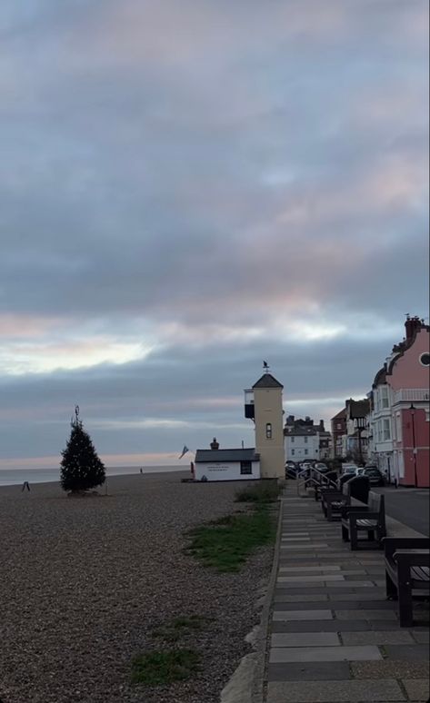 Small Seaside Town Aesthetic, Seaside Granddaughter, Small Coastal Town Aesthetic, Small Beach Town Aesthetic, Seaside Town Aesthetic, Coastal Town Aesthetic, Brindlewood Bay, Beach Town Aesthetic, Small Beach Town