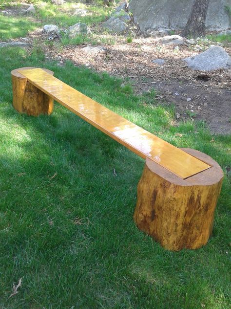 Stump Bench, Wood Crafts Home Decor, Log Wall Art, Natural Outdoor Furniture, Tree Stump Furniture, Log Crafts, Wood Log Crafts, Rustic Log Furniture, Log Wall