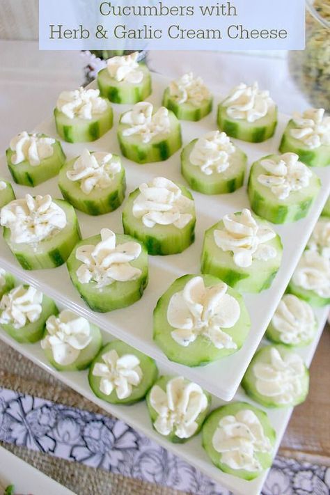 Cucumbers With Garlic Cream Cheese food recipe recipes party ideas party favors baby shower baby shower favors finger foods Garlic Cream Cheese, Bridal Shower Menu, Baby Shower Menu, Wedding Appetizers, Fingerfood Party, Cheap Baby Shower, Trendy Baby Shower Ideas, Baby Shower Brunch, Bridal Shower Food