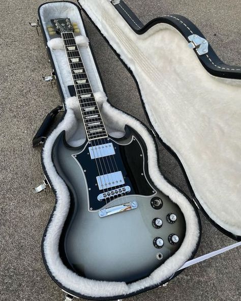 Eric on Instagram: "**Update** SOLD 2012 Gibson SG Standard Silverburst, super clean! For sale. Link in Bio… i’m going to be selling quite a few guitars from my personal collection. If you see something you like, message me, continental US Shipping only. Thanks ✌🏼 . . . #gibsonsg #silverburst #sg #guitars #guitarshop #guitarsofinstagram #coolguitars #gibsonusa #silverburstguitars #SGStandard #guitarlove #guitarworld" Guitar Pictures, 80s Glam Rock, Demon Oc, Sg Guitar, Nebelung, Gibson Sg Standard, 80s Glam, Bunny Mask, Guitar Obsession