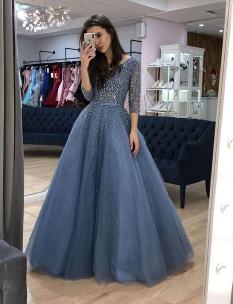 Gowns Dresses Indian Receptions For Girls Simple, Weeding Dress 2022 Indian, Western Gowns Party Wear For Teens, Evening Gowns Indian Party Wear, Indian Long Dress Gowns Party Wear, Party Gowns Indian Weddings, Engagement Gowns Elegant, Gown Party Wear Reception Dresses, Gowns Dresses Indian Receptions