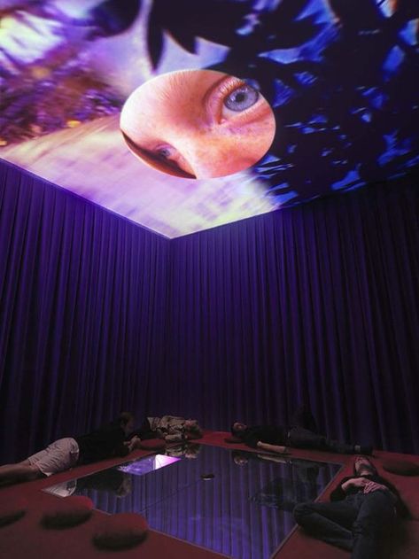 Projection Installation, Pipilotti Rist, Liberty Statue, Francisco Lachowski, New Media Art, Interactive Installation, Projection Mapping, Video Installation, Video Projection