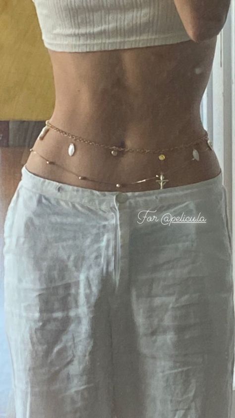 Waist Chain Over Dress, Waist Bead Outfit, Waist Jewelry Aesthetic, Belly Jewelry Chain, Waist Beads Outfit, Waist Chain Aesthetic, Belly Chain Outfit, Waist Chain Outfit, Belly Accessories