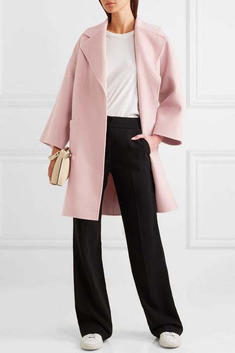 Theory Wool and Cashmere Blend Coat Pink Wool Coat Outfit, Pink Coat Outfit Winter, Pink Coat Outfit, Light Pink Coat, Wool Coat Outfit, Winter Pant, Pink Wool Coat, Minimalistic Fashion, Winter Coat Outfits