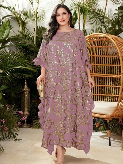 Batwing Sleeve Dress, Kaftan Pattern, Arabic Dress, Morning Dress, Women Dresses Classy, Ruffle Trim Dress, Rose Bonbon, Arab Fashion, فستان سهرة