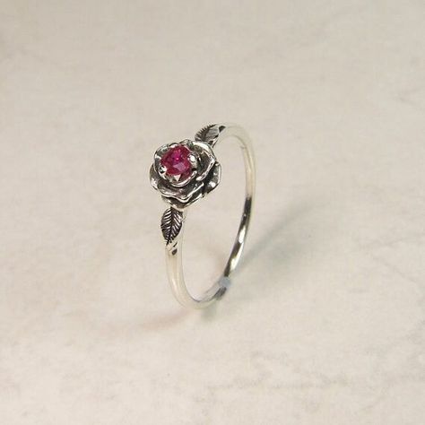 Ruby Ring Designs, Silver Ruby Ring, Pinterest Jewelry, Amethyst Ring Engagement, Petite Ring, Ruby Earrings, Ruby Jewelry, Diabolik Lovers, Diabolik