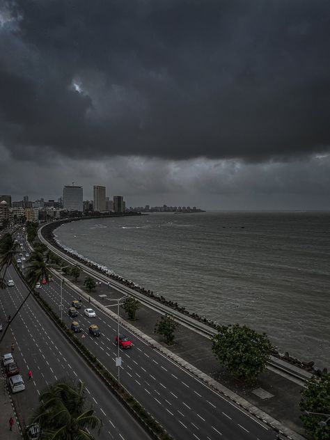 Captions Photography, Mumbai Rain, Mumbai India Travel, Mumbai Monsoon, Mumbai Aesthetic, Marine Drive Mumbai, Hard Boy, Mumbai Travel, Makeup Logo Design