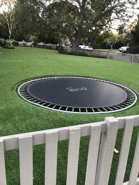 Trampoline Ideas, Inground Trampoline, Ground Trampoline, Small Backyard Design Ideas, Play Area Backyard, Backyard Kids Play Area, Backyard Trampoline, Backyard Design Ideas, Diy Playground