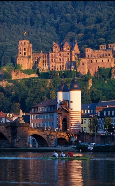 Heidelberg, Germany Heidelberg Germany, A Castle, Travel Images, Civil Engineering, Germany Travel, Places Around The World, Bavaria, Wonderful Places, Vacation Spots