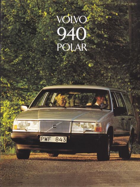 Volvo 940, Volvo 850, Car Brochure, Sales Brochure, Volvo S40, Volvo Cars, Pretty Cars, Old Ads, Car Ads