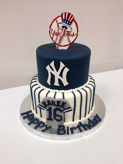 NYY New York Yankees Cake, Yankees Birthday Party, Stiff Buttercream Frosting Recipe, Yankee Cake, Baseball Birthday Cakes, Baseball Theme Birthday, Baseball Baby Shower Theme, Baseball Cake, Hat Cake