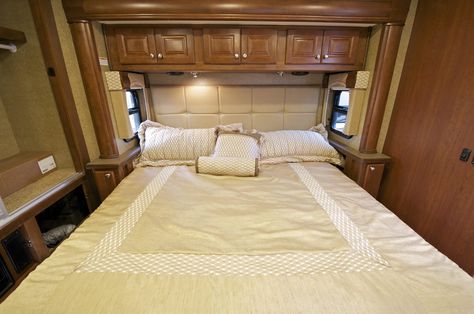 How To Make Your RV Bed More Comfortable Camper Mattress, Rv Living Organization, Rv Mattress, Helpful Hacks, Air Mattress Camping, Rv Tips, Camping Mattress, Mattresses Reviews, Rv Hacks