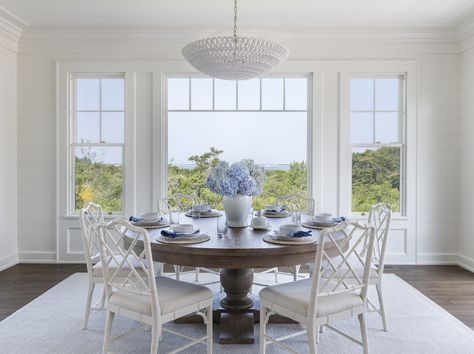 Nantucket Home Interior, Nantucket Dining Room, Nantucket Living Room, Nantucket Interior Design, Nantucket Interior, Nantucket Kitchen, Nantucket Style Homes Interior, Cape Cottage, Nantucket House