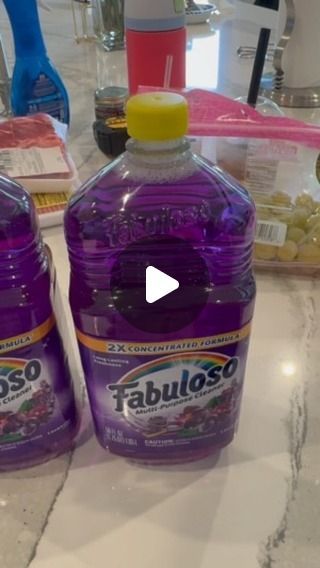 Yenlinh Luong on Instagram: "Great Hack to keep your bathroom smelling good and clean after every flush #everydayhacks #clean" Korean House Cleaning Products, Toilet Deodorizer Diy, Fabuloso In Toilet Tank Hack, How To Keep Toilet Smelling Fresh, Fabuloso Toilet Tank Hack, Cleaning Ideas For The Home, How To Keep House Smelling Good, Cleaning Shower Hacks, Fabuloso In Toilet Tank