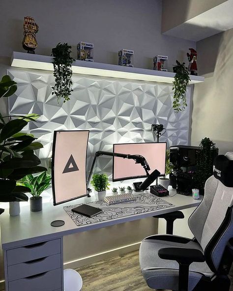 Games Room Inspiration, Gaming Bedroom, Gaming Desk Setup, Home Studio Setup, Gamer Room Decor, Desktop Setup, Seni Dan Kraf, Bedroom Setup, Computer Room