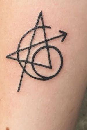 Avengers Small Tattoo, The Avengers Tattoo, Meaningful Marvel Tattoos, Avengers Tatoos, Marvel Tattoo Minimalist, Simple Iron Man Tattoo, Mcu Tattoo Ideas, Tony Stark Tattoo Ideas, Simple Marvel Tattoo Ideas