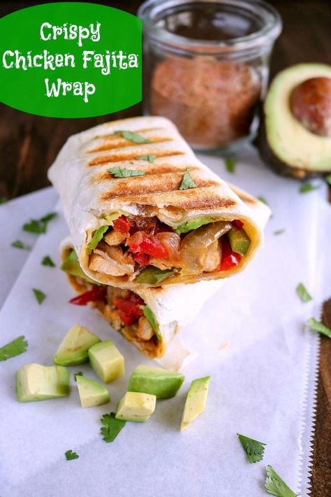 Fajita Wrap Recipe, Fajita Wraps, Fajita Recipes, Chicken Fajita Wraps, Whole Turkey Recipes, Homemade Seasoning, Authentic Mexican Food, Recipes With Enchilada Sauce, Chicken Crispy