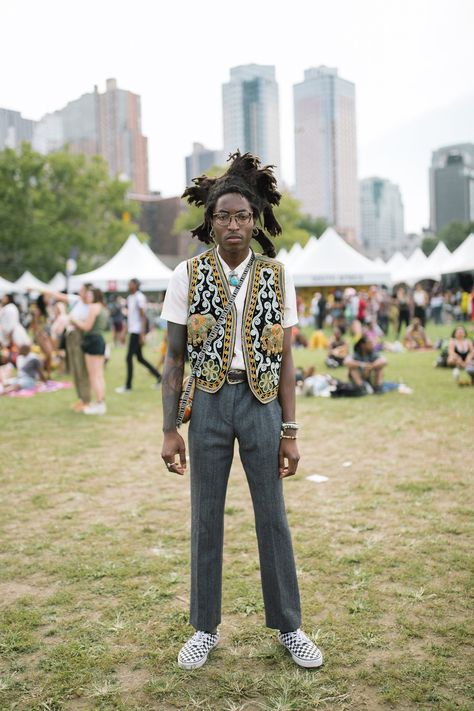 Afropunk Fashion, Bohemian Outfit Men, Punk Fashion Men, Modern African Clothing, Bohemian Men, Afro Punk Fashion, Festival Outfits Men, Black Hipster, Walking Outfits