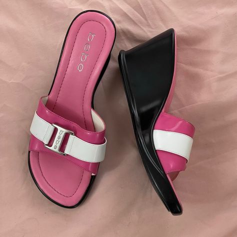 2000s Sandals, 2000s Shoes, Depop Clothes, Shoes Heels Classy, Fantastic Shoes, Funky Shoes, Cute Heels, Girly Shoes, Aesthetic Shoes