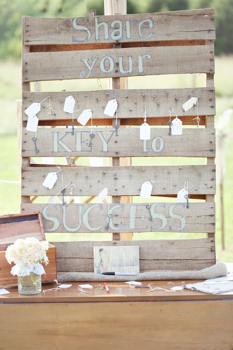 Share your Key To Success, key to life, key to , health, key to love, key to family..so many more College Grad Party, Diy Wedding Guest Book, Backyard Graduation Party, Backyard Wedding Decorations, Graduation Party High, Graduation Open Houses, Rustic Backyard, College Graduation Parties, Food Decor