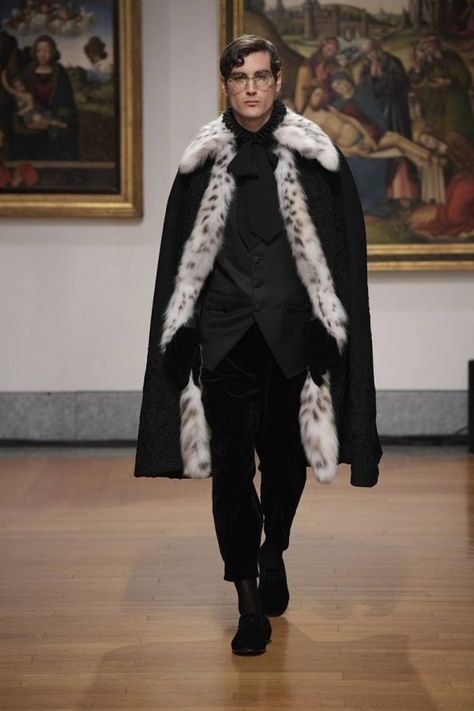 Dolce & Gabbana Alta Sartoria Channels Regal Booksmart Style with Pre-Fall '20 Collection Mens Fur Coat, Gender Fluid Fashion, Royalty Fashion, High Fashion Men, Stefano Gabbana, Fashion Illustration Sketches, Man Fashion, Knowledge And Wisdom, Male Fashion