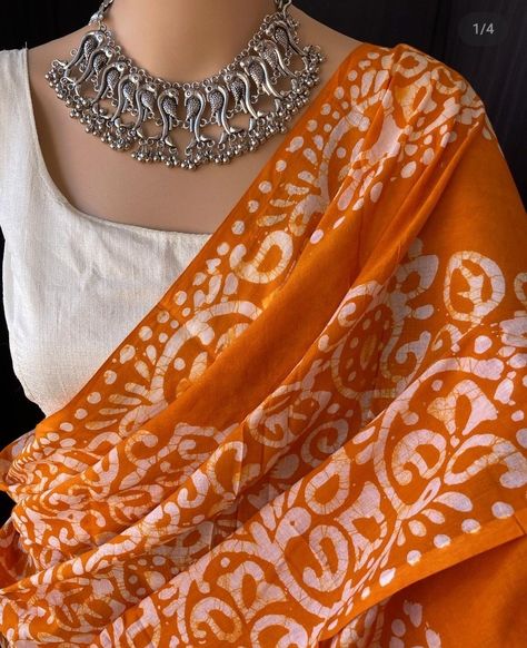 Trending Saree, Trending Sarees, India Women, Saree Blouse Styles, Cotton Saree Blouse Designs, Saree Wearing Styles, Simple Saree Designs, Cotton Saree Blouse, Cotton Saree Designs