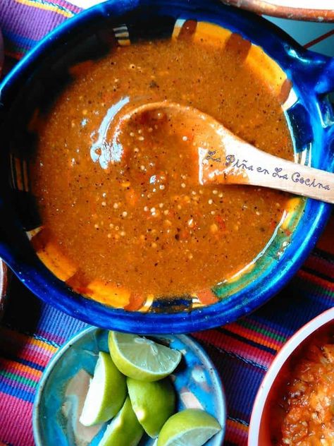 Authentic Mexican Salsa, Mexican Salsa Recipes, Salsa Tomatillo, Authentic Mexican Recipes, Black Bean Salsa, Salsa Sauce, Salsa Recipes, Mexican Salsa, Bean Salsa