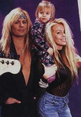 Sharise Ruddell, Vince Neil, 80s Hair Bands, Motley Crüe, 80s Hair, Nikki Sixx, Glam Metal, Tommy Lee, Motley Crue